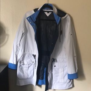 ⚫️Tommy Hilfiger Rain Coat 🧥